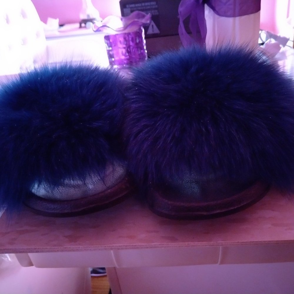 100% Genuine Navy Blue Fox Fur Slippers